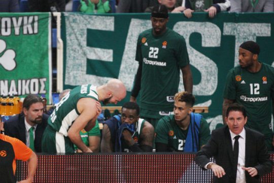 Με πίστη αλλά χωρίς τον Νικ