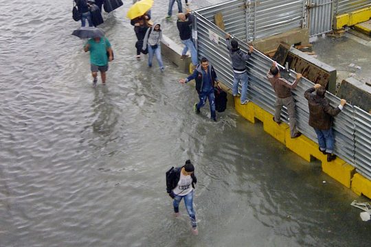 Παράταση ρύθμισης οφειλών σε δήμους που επλήγησαν από πλημμύρες