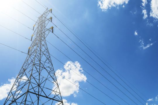 10 εκατ. ευρώ για επανασύνδεση ηλεκτρικού ρεύματος