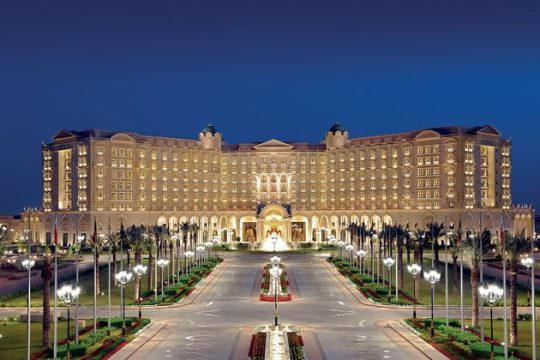 Η «χρυσή φυλακή» του Ritz- Carlton