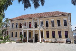 Μνημείο (και όχι ξενοδοχείο) η Μεραρχία Χανίων