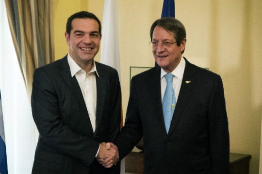 Τηλεφώνημα Τσίπρα-Αναστασιάδη για την επίσκεψη Ερντογάν