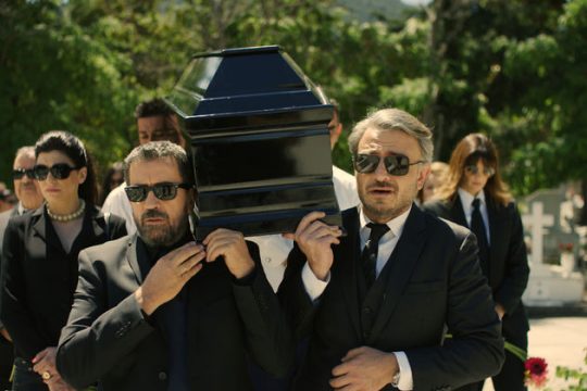 «Θελήσαμε να μιλήσουμε για την υπεραξία των σχέσεων κι όχι της οικονομίας»