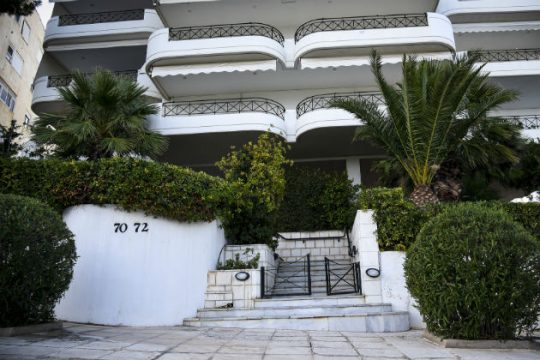 Πού οδηγούν οι έρευνες για την κοκαΐνη που βρέθηκε στη Βάρκιζα