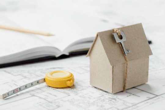 Δεν θα γίνονται φυσικοί πλειστηριασμοί έως τις 10 Ιανουαρίου