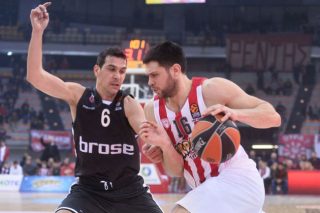 Να δει… άσπρη μέρα