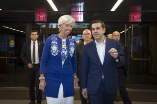 «Κληρώνει» για χρέος – Μακεδονικό