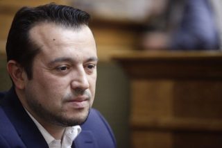 «Θα βγάλουμε τα “καπέλα” από τις κυκλοφορίες των εφημερίδων μια και καλή»