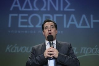 Adonis TV και Radio o ΣΚΑΪ