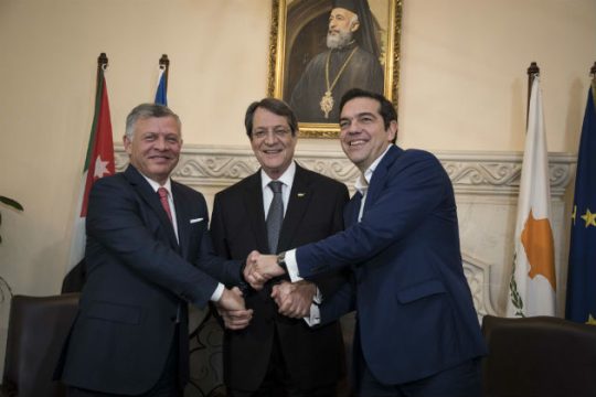 Σε γερά θεμέλια η τριμερής συνεργασία