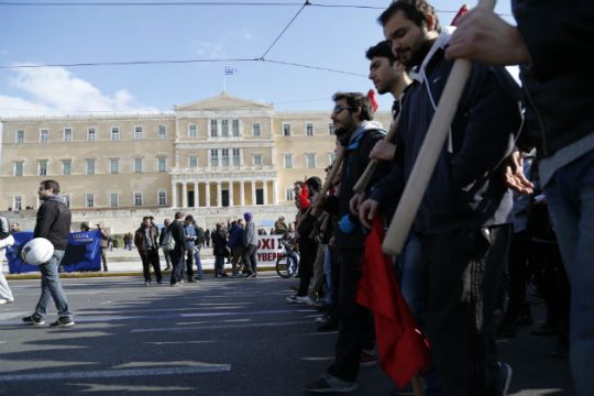 Συλλαλητήριο τη μέρα ψήφισης των μέτρων από την ΑΔΕΔΥ