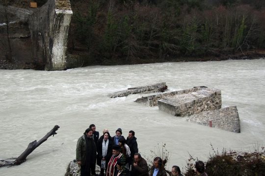 Η κόκκινη μύτη του παπά