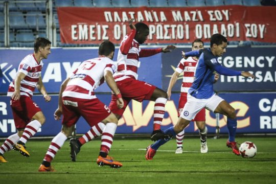 Με την αγωνία στο φουλ, αλλά και «τα χάπια ανά χείρας»