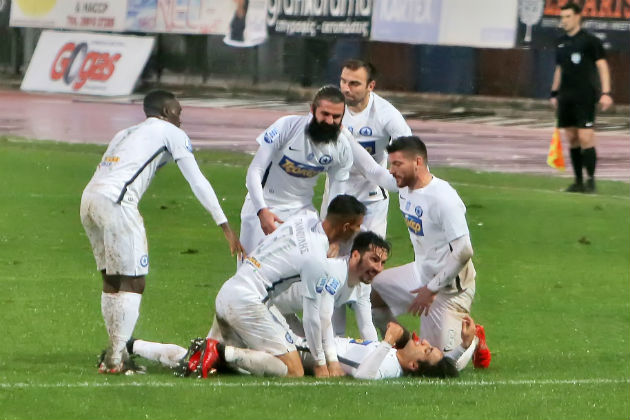 Οι δανεικοί και οι αντικαταστάτες