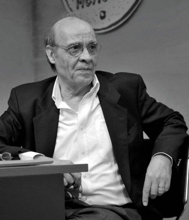 Πέθανε ο μεταφραστής και κριτικός λογοτεχνίας Αρης Μπερλής