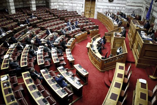 Αντιπαράθεση σε υψηλούς τόνους