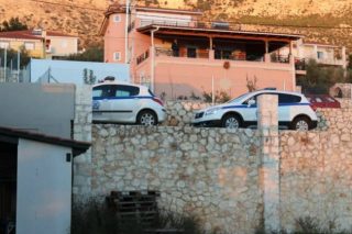 Δύο περίεργοι θάνατοι