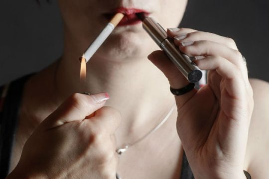 Καλύτερα ατμιστές από καπνιστές