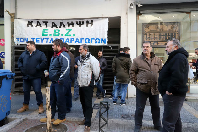 Στο γραφείο του πρωθυπουργού το θέμα της ΕΒΖ