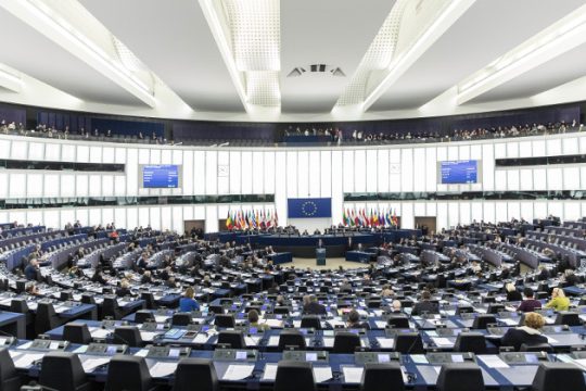 Ευρωπαϊκές διαστάσεις παίρνει η ασάφεια της ΝΔ