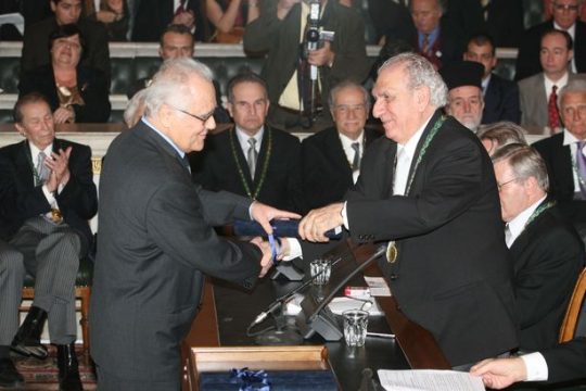 Ιστορίες αυτοδικίας και βίας