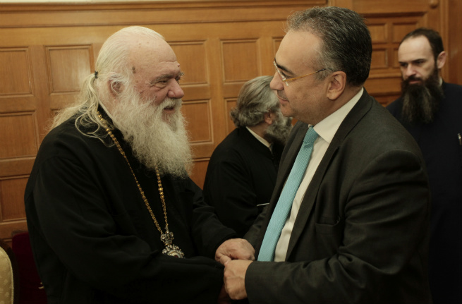 Υπογράφουν μνημόνιο συνεργασίας ΔΣΑ και αρχιεπισκοπή