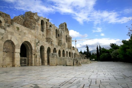 Τώρα οι δύο κυρίες δεν το θέλουν…