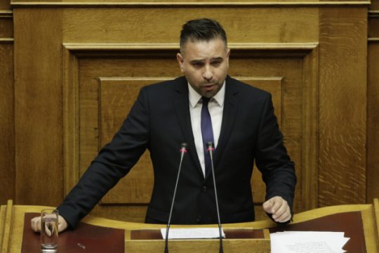 Εκτός γραμμής βουλευτής της Ένωσης Κεντρώων για την ΠΓΔΜ