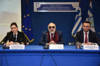 Κουρουμπλής: Διεξάγουμε έναν ακήρυχτο πόλεμο