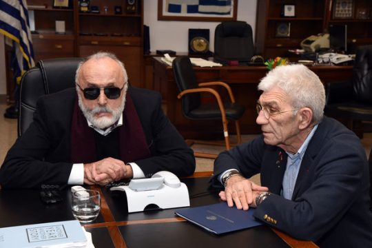 Διαμαρτυρία για την απόσυρση του Flying Cat 4 από τις Σποράδες