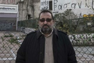 «Ζούμε όλοι μέσα σε μια τεράστια σιωπή…»