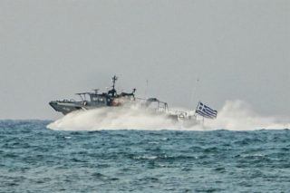 Δεξαμενόπλοιο προσέκρουσε σε ύφαλο στην Τζια