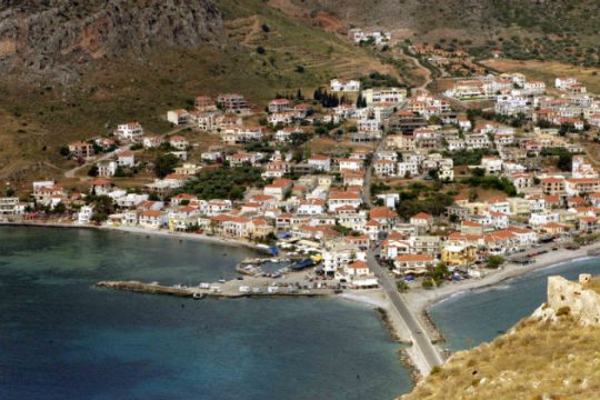 Ανεβαίνει η θερμοκρασία, εξασθενούν οι άνεμοι