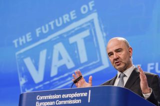 Γκριζάρει η λίστα των παραδείσων