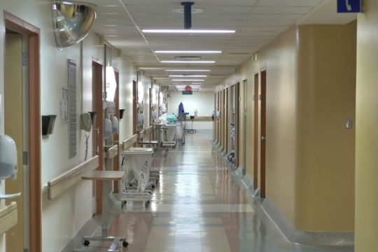 Ερευνα σε δύο ιδιωτικά μαιευτήρια