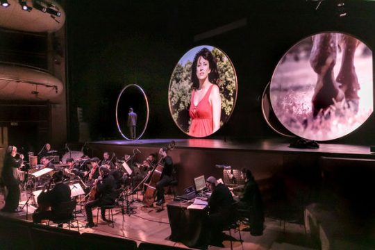 Πεσόα μέσω Ντερ Aα: εικαστικότητα εναντίον βάθους