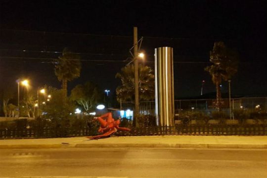 Αν δεν γράφει… Ρουβίκωνας