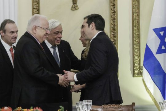 «Οι νοσταλγοί του ναζισμού να πάρουν απάντηση που τους αρμόζει»
