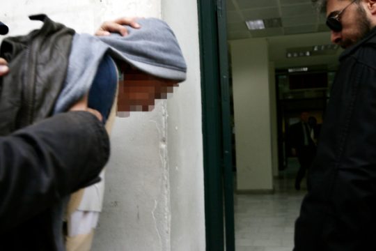 Νέα εκδοχή για τη δολοφονία της 32χρονης εφοριακού
