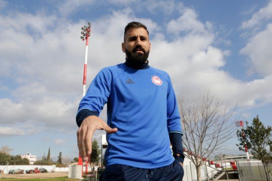 Ο Σιόβας «πετάει», ο Ολυμπιακός χαμογελάει
