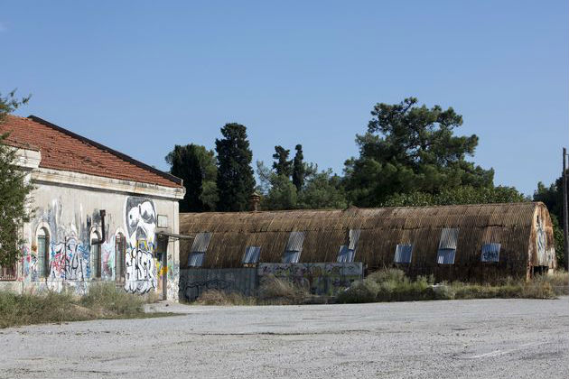 Το στρατόπεδο «Κόδρα» στα χέρια της κοινωνίας
