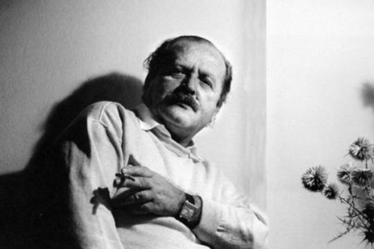 «δε λείπει ο ψεύτης, ο προσκυνημένος»…