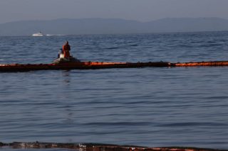 Ρύπανση γύρω από οχηματαγωγό στο λιμάνι Κερατσινίου