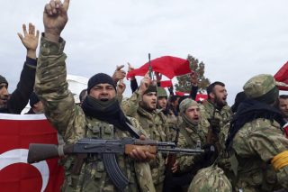 Αφρίν: σαν… Τούρκος σε υαλοπωλείο