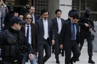 Οχι κοκορομαχίες με τα ελληνοτουρκικά