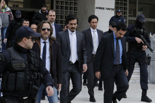 Οχι κοκορομαχίες με τα ελληνοτουρκικά