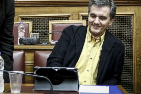 Άνοιξε τα χαρτιά του ο Τσακαλώτος για το πολυνομοσχέδιο