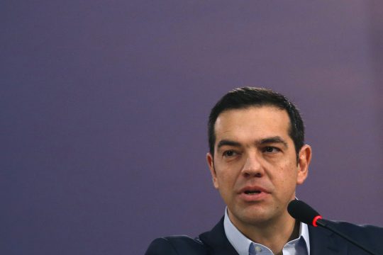 Εξωτερική πολιτική εναντίον εσωτερικής μικροπολιτικής