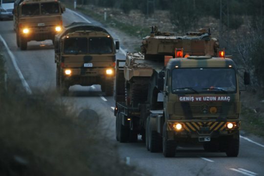 Τουρκική εισβολή εν μέσω απειλών και διπλωματικών διεργασιών