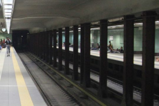 Στη φυλακή επιβάτης που επιτέθηκε σε υπάλληλο της ΣΤΑΣΥ